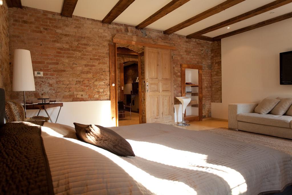 Smart Bluecher Apartment Berlin